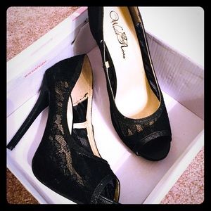 Wild Rose lace shimmer open toe pump